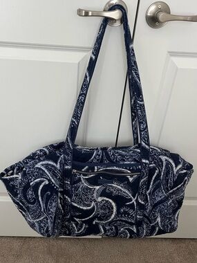 Vera Bradley Navy Paisley Quilted Weekender